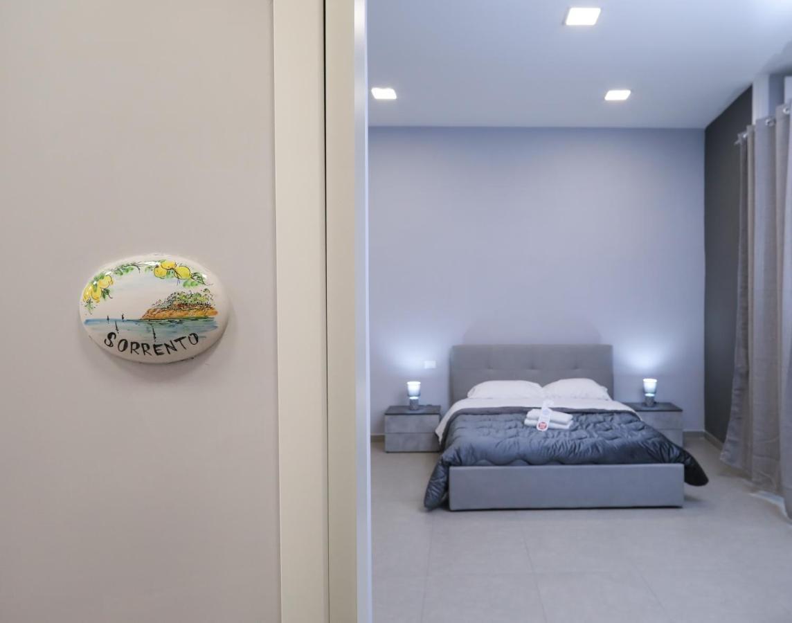 Residenza Esposito Economy Rooms Napoli Eksteriør bilde