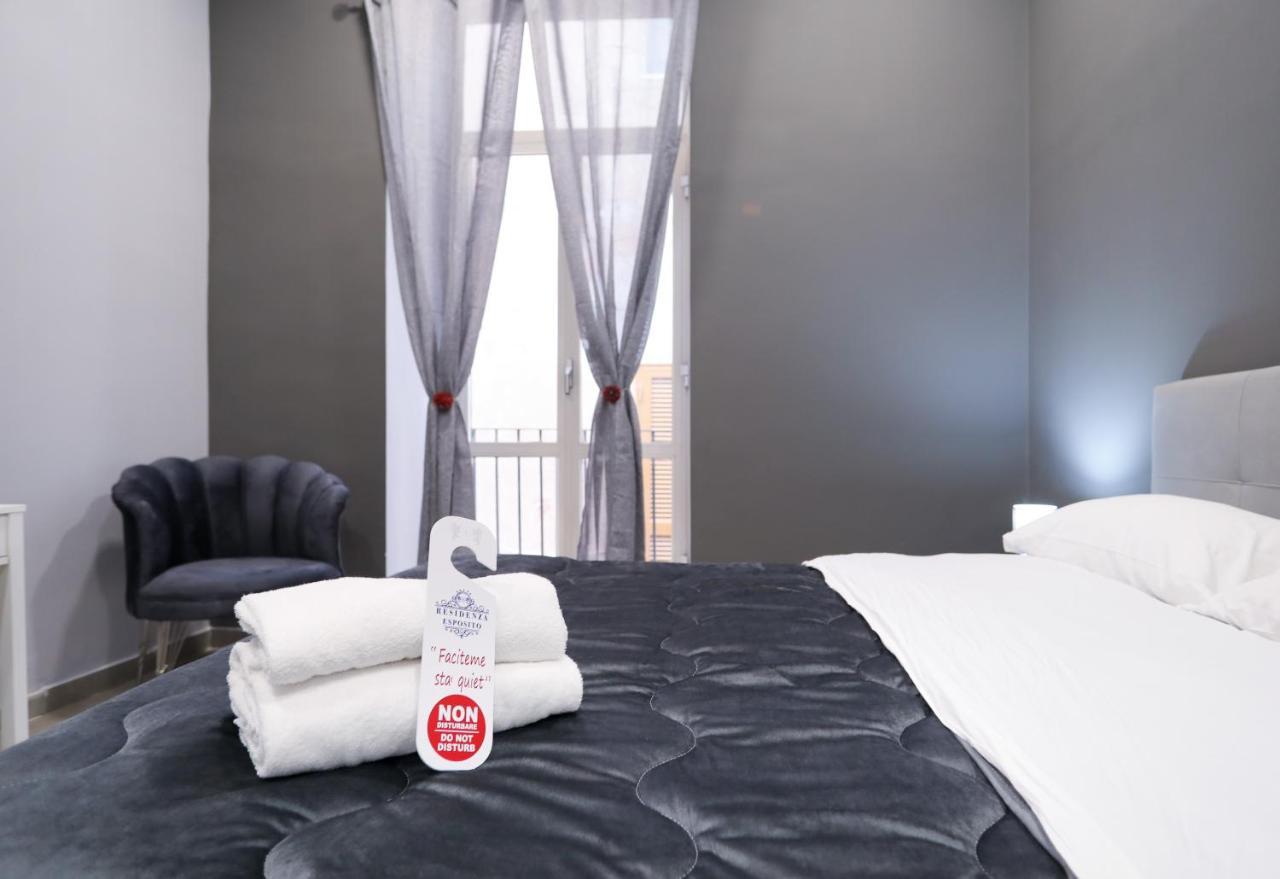 Residenza Esposito Economy Rooms Napoli Eksteriør bilde