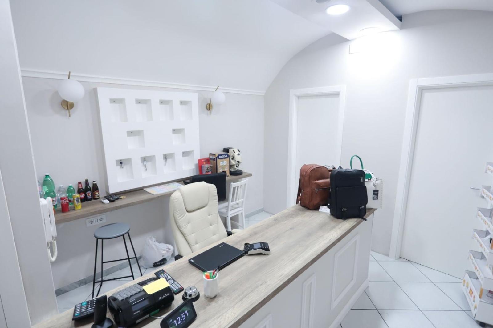Residenza Esposito Economy Rooms Napoli Eksteriør bilde